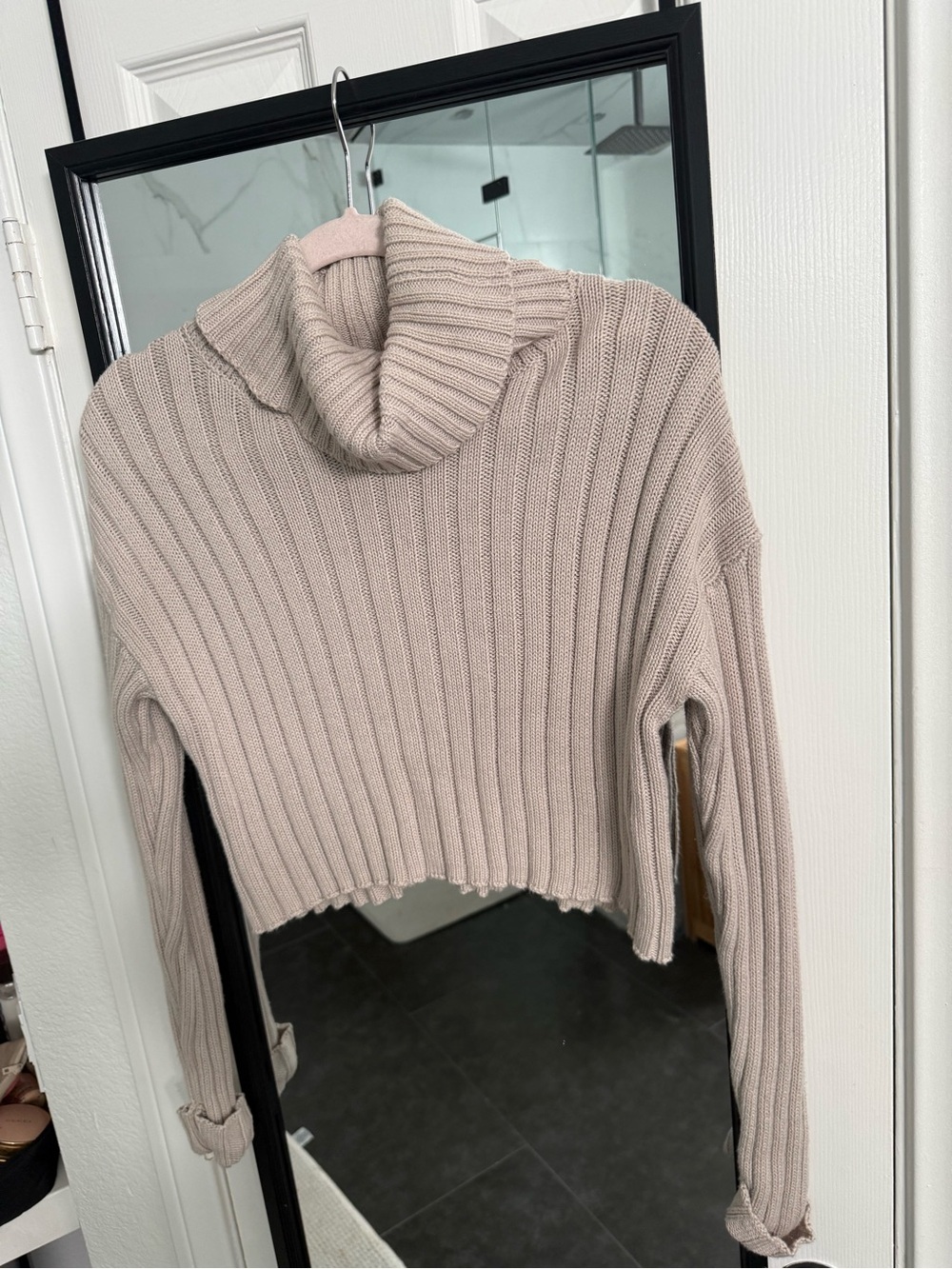 Forever 21 Taupe Cropped Ribbed Turtleneck Sweater
